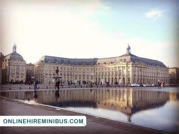 Place-de-la-Bourse-mainpic